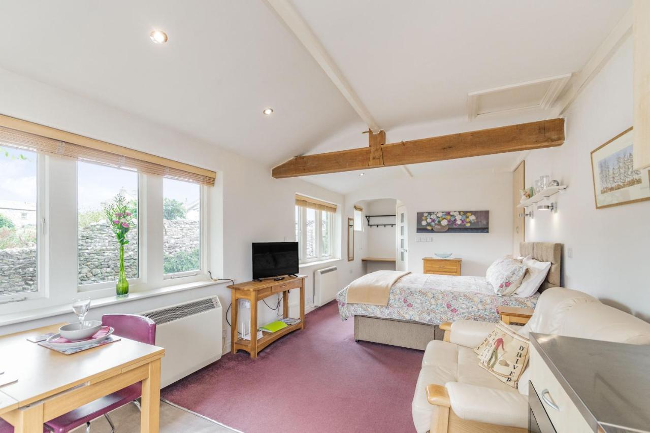 The Friendly Room Austwick Εξωτερικό φωτογραφία